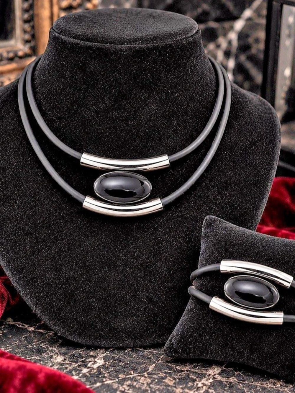 Alt New Black & Silver Statement Jewelry Set